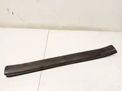 Peça sobressalente para automóvel em segunda mão plásticos por toyota corolla verso (zer_, zze12_, r1_) 2.2 d-4d (aur10_) referências oem iam 679140f010