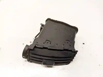 Tweedehands auto-onderdeel BELUCHTING GRILLE voor TOYOTA COROLLA VERSO (ZER_, ZZE12_, R1_) 2.2 D-4D (AUR10_) OEM IAM-referenties 5567064010  