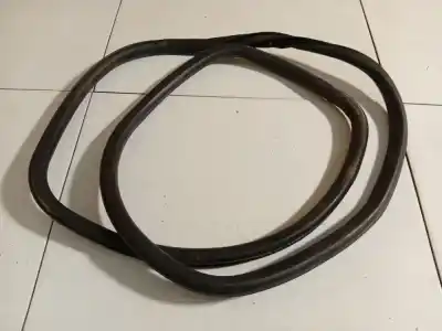 Tweedehands auto-onderdeel DEURCONTOUR RUBBER voor OPEL INSIGNIA A (G09) 2.0 CDTI (68) OEM IAM-referenties   