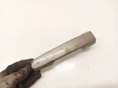 Peça sobressalente para automóvel em segunda mão puxador exterior traseiro esquerdo por toyota corolla verso (zer_, zze12_, r1_) 2.2 d-4d (aur10_) referências oem iam 