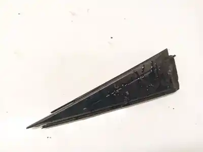 Peça sobressalente para automóvel em segunda mão plásticos por toyota corolla verso (zer_, zze12_, r1_) 2.2 d-4d (aur10_) referências oem iam 674870f010