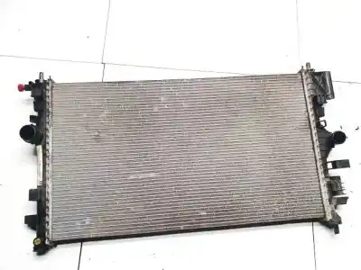 Автозапчастина б/у водяний радіатор для bmw 3 (e30) m3 2.3 посилання на oem iam 13241725