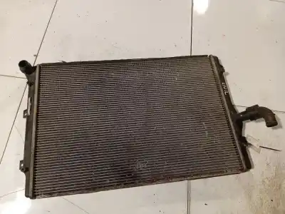 Peça sobressalente para automóvel em segunda mão radiador de água por volkswagen touran (1t1, 1t2) 2.0 tdi referências oem iam 