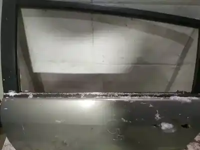 Peça sobressalente para automóvel em segunda mão plásticos por toyota corolla verso (zer_, zze12_, r1_) 2.2 d-4d (aur10_) referências oem iam 