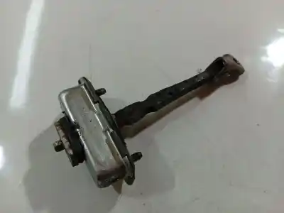 Pezzo di ricambio per auto di seconda mano cerniera per kia cee'd fastback (ed) 1.6 crdi 90 riferimenti oem iam   