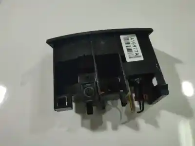 Second-hand car spare part ashtray for kia cee'd fastback (ed) 1.6 crdi 90 oem iam references   