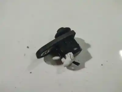 Pezzo di ricambio per auto di seconda mano interruttore per kia cee'd fastback (ed) 1.6 crdi 90 riferimenti oem iam   