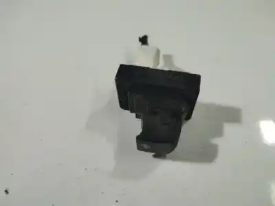 Tweedehands auto-onderdeel linker voorruit schakelaar voor kia cee'd fastback (ed) 1.6 crdi 90 oem iam-referenties 