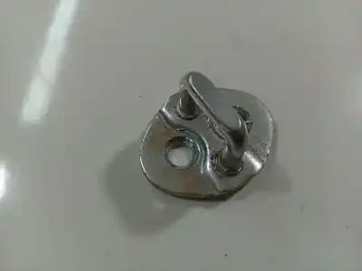 Peça sobressalente para automóvel em segunda mão PEÇAS DIVERSAS por KIA CEE'D FASTBACK (ED) 1.6 CRDI 90 Referências OEM IAM   