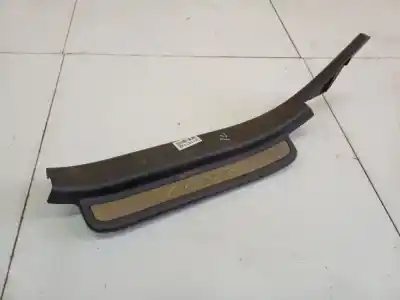 Pezzo di ricambio per auto di seconda mano plastica per toyota avensis (_t25_) 2.0 d-4d (cdt250_) riferimenti oem iam 6791805040