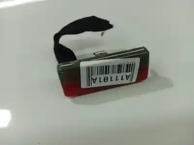 Автозапчастина б/у внутрішне світло для peugeot 407 (6d_) 2.0 hdi 135 (6drhrh, 6drhre, 6drhrg, 6drhrj) посилання на oem iam 