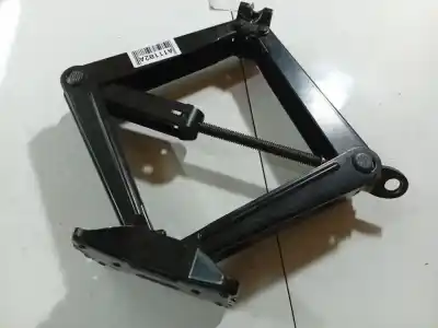 Pezzo di ricambio per auto di seconda mano Cric di sollevamento per OPEL ASTRA H (A04) 1.6 (L48) Riferimenti OEM IAM 12804156  