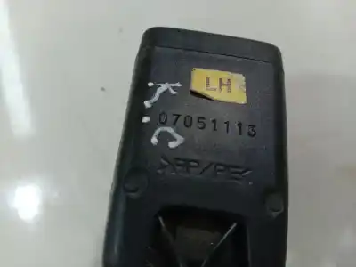 Second-hand car spare part left rear seat belt buckle for kia cee'd fastback (ed) 1.6 crdi 90 oem iam references 07051113  07051113