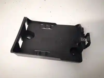 Second-hand car spare part plastics for volkswagen golf vi descapotable (517) 2.0 tdi oem iam references 284c24889r