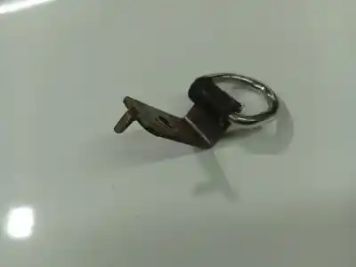 Pezzo di ricambio per auto di seconda mano plastica per kia cee'd fastback (ed) 1.6 crdi 90 riferimenti oem iam   