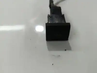 Peça sobressalente para automóvel em segunda mão  por AUDI A6 C5 (4B2)  Referências OEM IAM 3102841  3102-841, 4B0 927 134 A, 4B0927134A