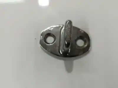 İkinci el araba yedek parçası çeşi̇tli̇ parçalar için audi a6 c5 (4b2) 2.5 tdi oem iam referansları 3b0837033p