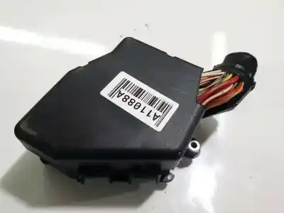 İkinci el araba yedek parçası röle/sigorta kutusu için audi a6 c5 (4b2) 2.5 tdi oem iam referansları 