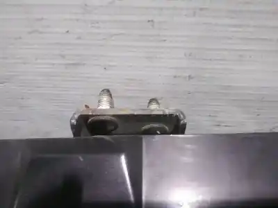 Автозапчасти б/у амортизаторы багажника/двери за chevrolet captiva (c100, c140) 2.0 d 4wd ссылки oem iam 