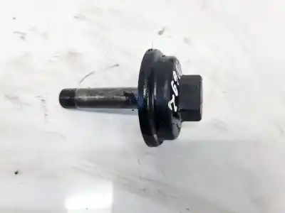 Pièce détachée automobile d'occasion plastiques pour skoda superb i (3u4) 2.0 tdi références oem iam 038117061b