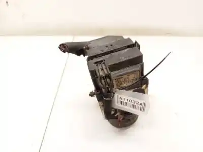 Peça sobressalente para automóvel em segunda mão abs por toyota corolla sedán (_e12_) 1.4 vvt-i (zze120_) referências oem iam 0273004571