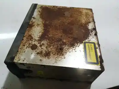 Gebrauchtes Autoersatzteil audiosystem / radio-cd zum audi a4 b5 (8d2) 1.9 tdi oem-iam-referenzen 4d0919887d