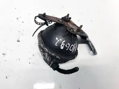 Pièce détachée automobile d'occasion soupape d'air supplémentaire pour skoda superb i (3u4) 2.0 tdi références oem iam 038129807