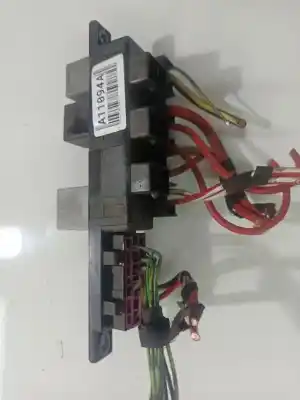 Автозапчасти б/у блок реле/предохранителей за volkswagen golf iv (1j1) 1.9 tdi ссылки oem iam 8l0941822