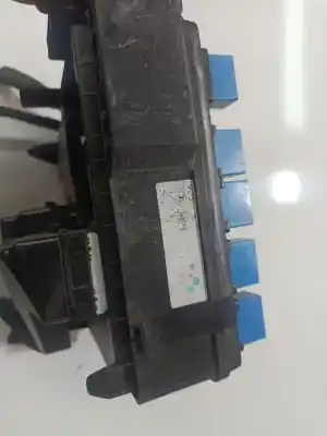 Second-hand car spare part fuse box unit for kia cee'd fastback (ed) 1.6 crdi 90 oem iam references   