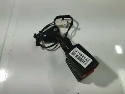 Second-hand car spare part CENTER REAR SEAT BELT BUCKLE for CITROEN C5 III (RD_) 2.0 HDI (RDRHDA) OEM IAM references 96561757XT  