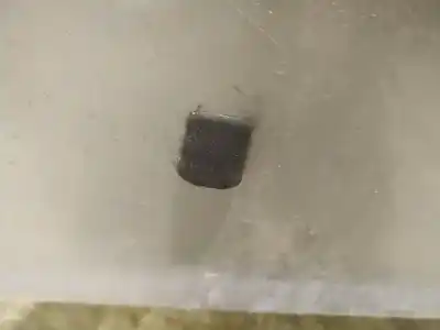 Peça sobressalente para automóvel em segunda mão plásticos por audi a4 b5 (8d2) 1.8 referências oem iam   