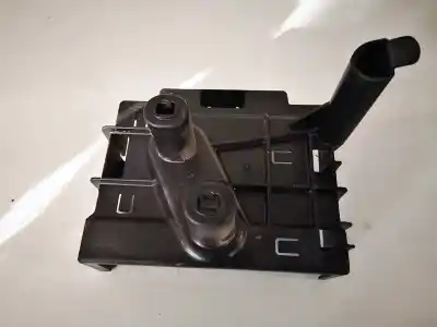 Автозапчасти б/у пластик за opel corsa e 1.3 16v cdti ссылки oem iam 13440278