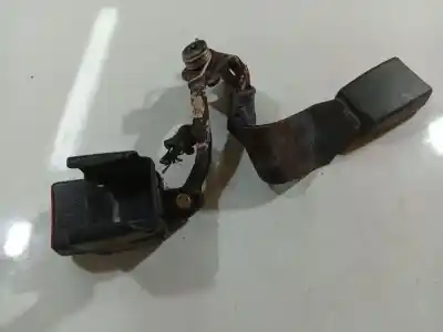 Pièce détachée automobile d'occasion boucle de ceinture de sécurité arrière centrale pour peugeot 406 (8b) 2.0 hdi 110 références oem iam 