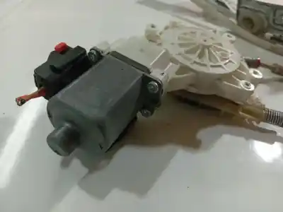Second-hand car spare part left front window motor for dodge caliber 1.8 oem iam references   