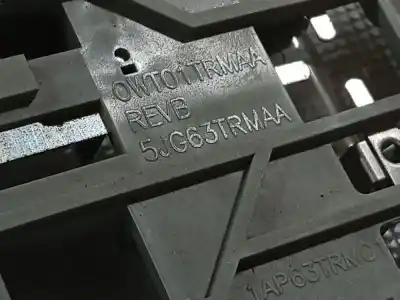 Автозапчасти б/у внутренний свет за dodge caliber 1.8 ссылки oem iam 0wt01trmaa  0wt01trmaa, 5jg63trmaa, 1ap63trmc1