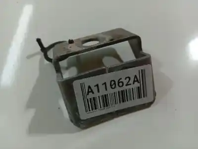 Peça sobressalente para automóvel em segunda mão plásticos por volkswagen touran (1t1, 1t2) 2.0 tdi referências oem iam 1t0860202d