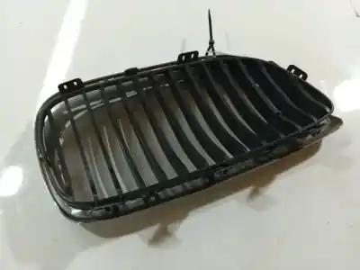 Автозапчастина б/у ліва решіта бампера для bmw 3 (e90) 325 i посилання на oem iam 1020240507  1020240507