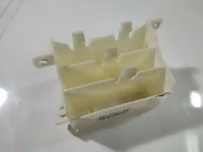 Автозапчастина б/у пластикler для bmw 3 (e90) 325 i посилання на oem iam 161356922428