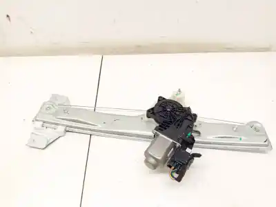 Tweedehands auto-onderdeel REGELAAR LINKS VOORRUIT voor FORD KA, 2018 - 2020 FACELIFT 1.2 63KW 2018 - 2020 OEM IAM-referenties E3B5A23201  