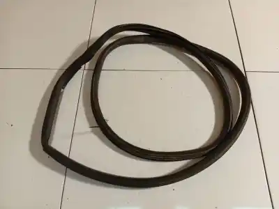 Автозапчасти б/у контур двери резиновый за volkswagen golf iv (1j1) 1.9 tdi ссылки oem iam 