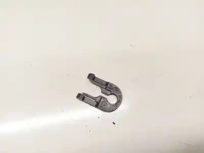 İkinci el araba yedek parçası plasti̇kler için volkswagen passat b5 variant (3b5) 1.9 tdi oem iam referansları 4f0862323