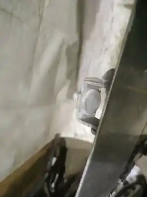 İkinci el araba yedek parçası bagaj / kapi amortisörleri için mazda 6 hatchback (gg) 2.0 di (gg14) oem iam referansları 