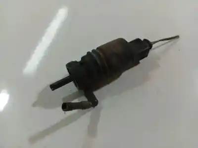 Pièce détachée automobile d'occasion pompe d'eau de nettoyage du pare brise pour skoda superb i (3u4) 2.0 tdi références oem iam 1t0955651