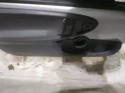 Peça sobressalente para automóvel em segunda mão forra / revestimento da porta dianteira esquerda por toyota aygo (_b1_) 1.0 (kgb10_) referências oem iam 