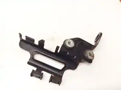 Автозапчастина б/у ПЛАСТИКLER для VOLKSWAGEN PASSAT B6 (3C2) 2.0 TDI Посилання на OEM IAM 3C0906269A  