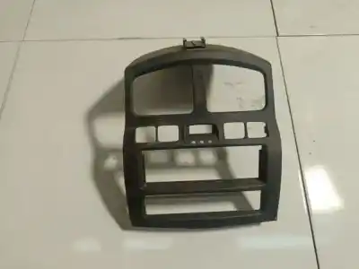 Peça sobressalente para automóvel em segunda mão GRELHA / DIFUSOR DE AR por HYUNDAI SANTA FÉ I (SM) 2.4 16V 4X4 Referências OEM IAM 8477126620  