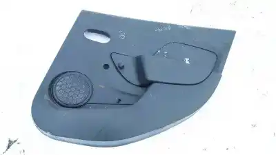 Peça sobressalente para automóvel em segunda mão FORRA / REVESTIMENTO DA PORTA TRASEIRA DIREITA por VOLKSWAGEN GOLF VI DESCAPOTABLE (517) 2.0 TDI Referências OEM IAM 829A05153R  