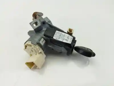 Second-hand car spare part ignition switch for toyota hilux vii pick-up (_n1_, _n2_, _n3_) 2.5 d-4d 4wd (kun25) oem iam references 450200k2 Second-hand car spare part ignition switch for toyota hilux vii pick-up (_n1_, _n2_, _n3_) 2.5 d-4d 4wd (kun25) oem iam references 450200k2