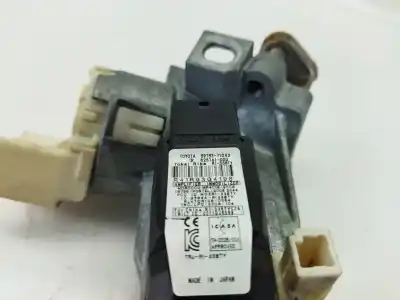 Second-hand car spare part ignition switch for toyota hilux vii pick-up (_n1_, _n2_, _n3_) 2.5 d-4d 4wd (kun25) oem iam references 450200k2  