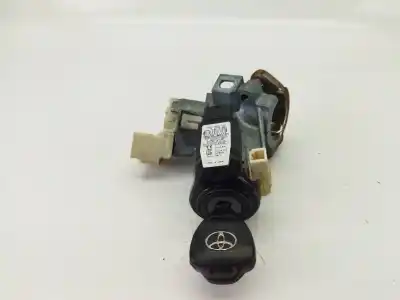 Second-hand car spare part ignition switch for toyota hilux vii pick-up (_n1_, _n2_, _n3_) 2.5 d-4d 4wd (kun25) oem iam references 450200k2  